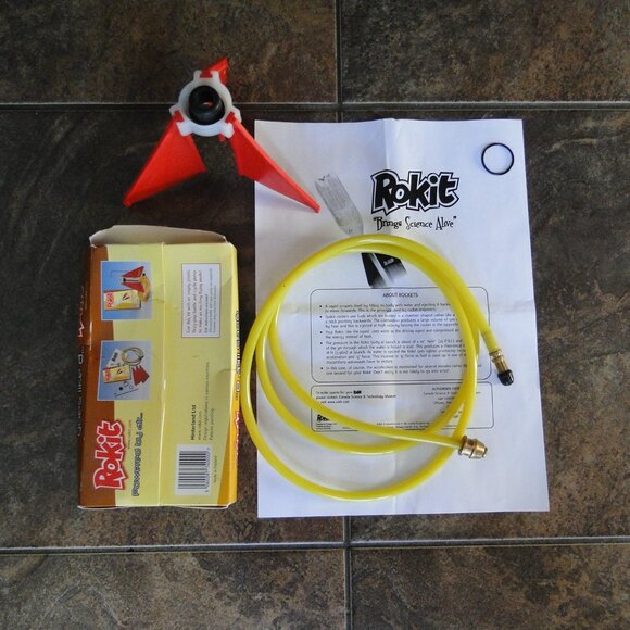 ROKIT Bottle Rocket Water Pressure Kit, Pump Action - Picture 2 of 5